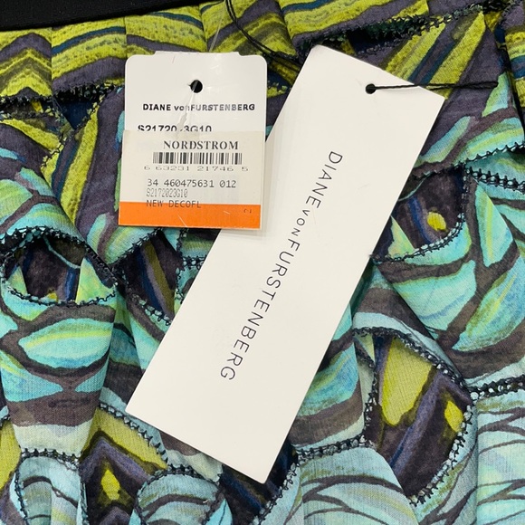 Diane von Furstenburg Gunita Printed Silk Skirt - Picture 6 of 6